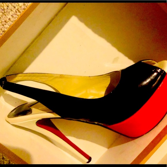 Platform Shoes - Picture 1 of 4